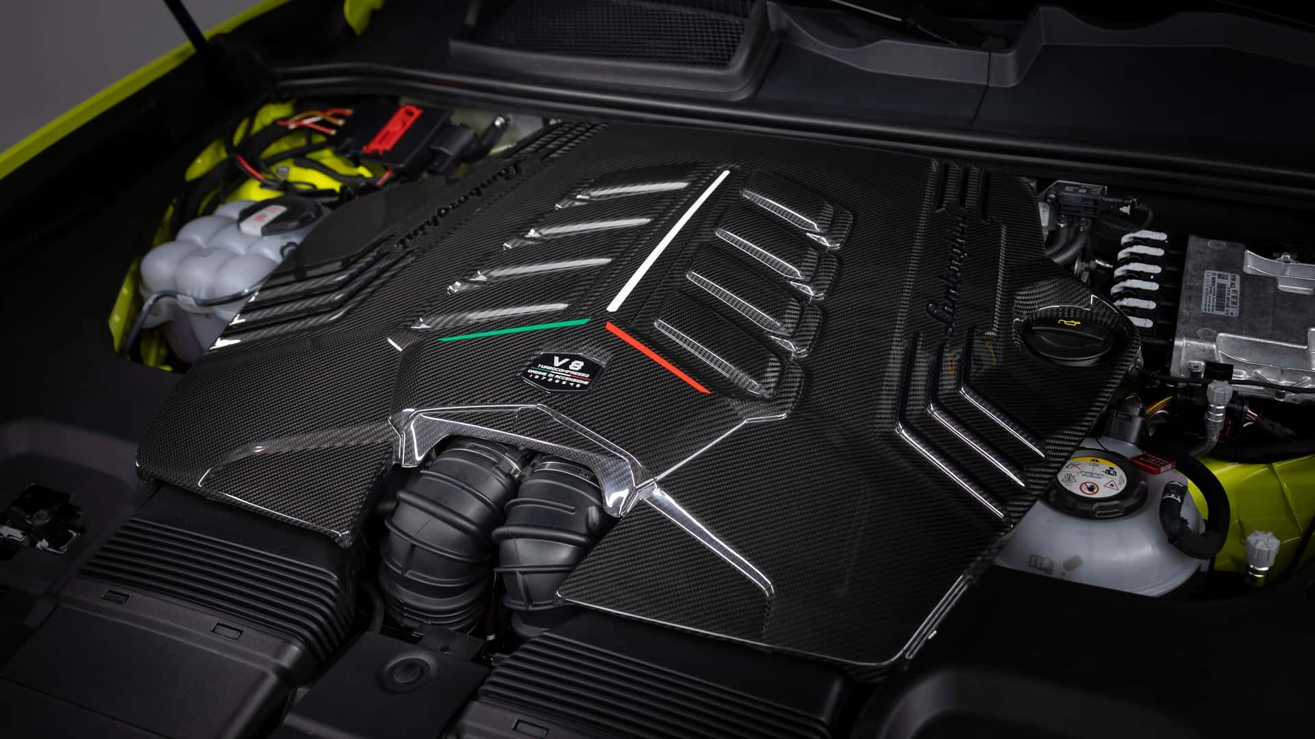 2027 lamborghini urus se performante (11)